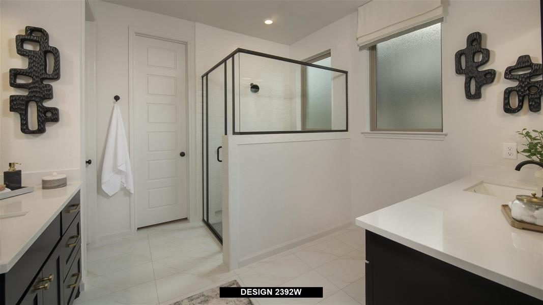 Design 2392W Bathroom